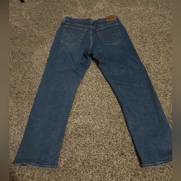 Women’s Levi’s Wedgie Straight - Picture 2 of 3